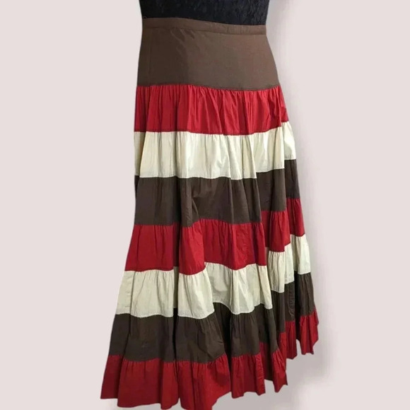 V. Jessica Layered Peasant Skirt - Picture 2 of 7